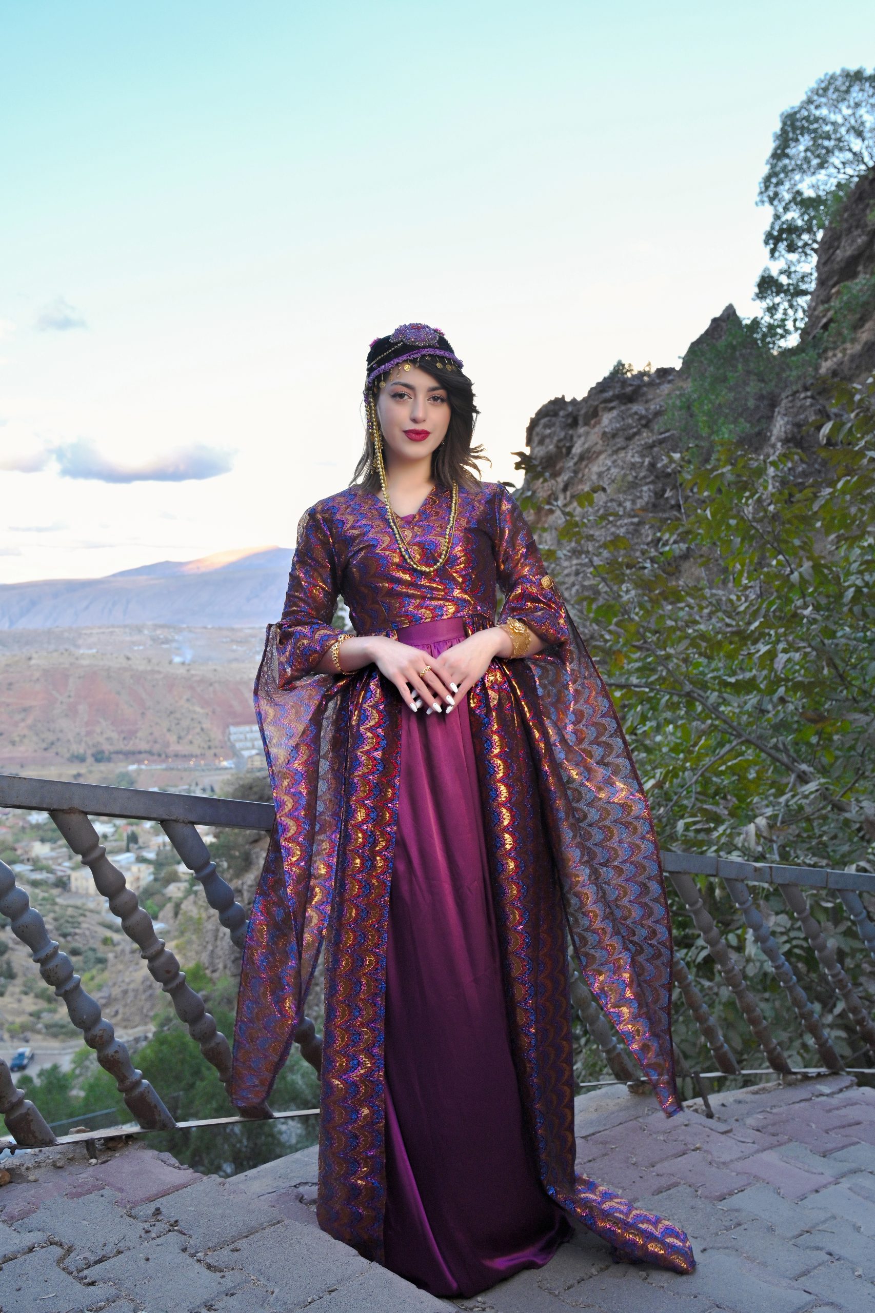 Binevş - Derya evînê