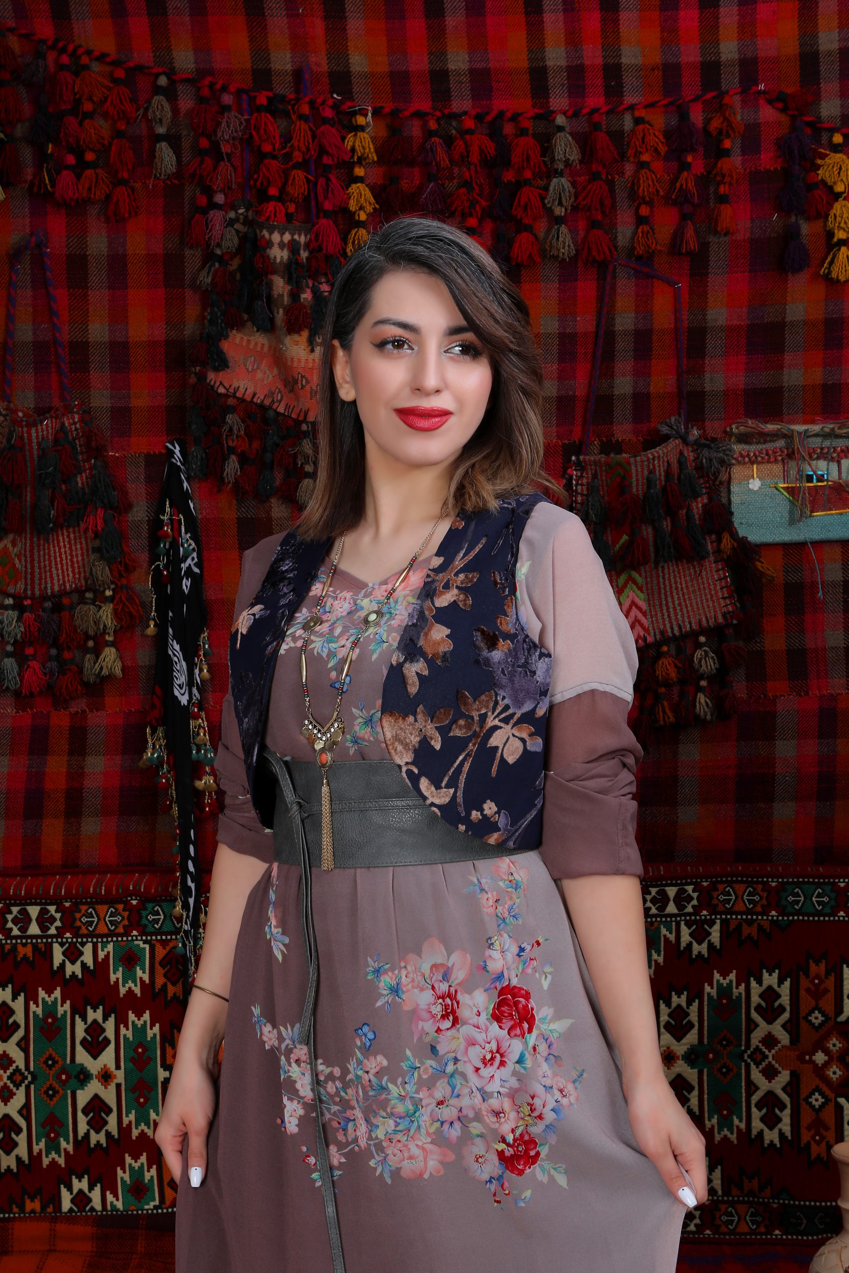 Dîlber - Xezala çiyayê berîyê (einteiliges Kleid) – Bild 4